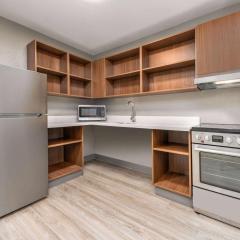 Hawthorn Extended Stay by Wyndham Bedford - Dallas