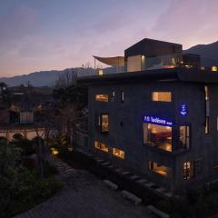 大理既下山兰往洱海酒店