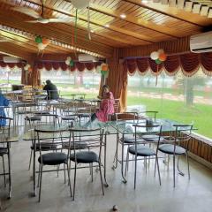 Green Balley Resort On Beach