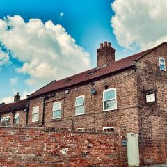 Maypole Farm, Cawood