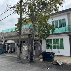 Tropical villa