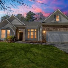 Spacious Family Retreat in Atlanta - Sleeps 10