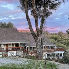 Sierra Mountain Lodge - Vacation Rentals - Yosemite