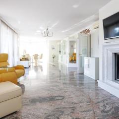 Luxury Villa with Indoor Pool, Jacuzzi, Sauna & Breathtaking City View