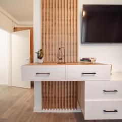 COZY APARTHOTEL - Ultracentral Luxury Apartments Iasi