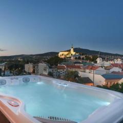 BOUTIQUE HOTEL11 with rooftop SPA
