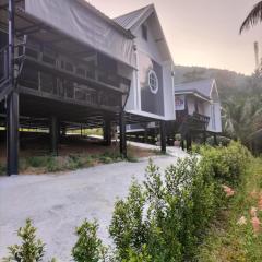 Tanakorn House