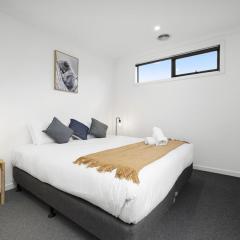 Domi Rentals - The Main Residence