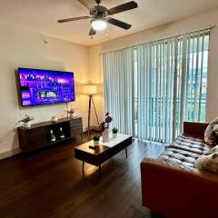 Westchase Cheerful Modern 2 king Long term