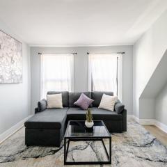 Lrg 2 Bedroom apart in BlackRock