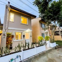 Isha's Place Self Check-In 2BR Netflix WiFi Camella Homes Villakananga