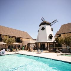 Sideways Inn