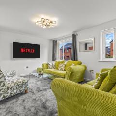 Large Family House with free parking - 3 bedrooms 6 beds