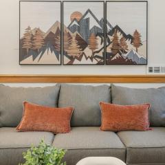 Modern 2br Escape Mountain View & Gully Access