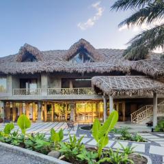 Baia Nest Villa 2nd FLOOR and LOFT within Self-Service Villa Near the Beach, Pet Friendly with a Fee