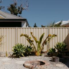 Papillon Dunsborough Family & Pet Friendly Holiday Home