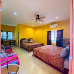 Good vibes bungalow at Ya Nui beach