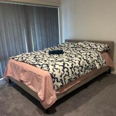 U Room