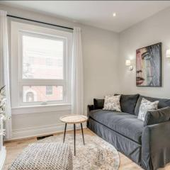 Casa Leslieville - 2BR Suite with LRG Patio