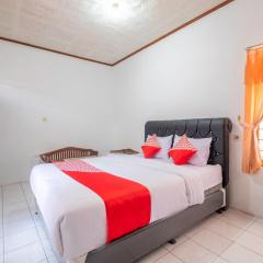 Capital O 1541 Puri Cikole Asri