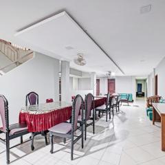 OYO 90487 Wisma Kuta Karang Baru