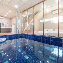 Gapyeong Ddel Poolvilla