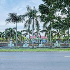 OYO 91973 Green Hotel Near Polsek Sabangau
