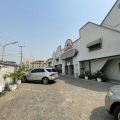 Presken Hotel (Reliance)