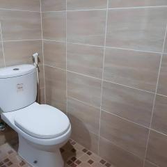 OYO 93443 Emmy Homestay Syariah