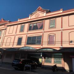 Hotel O Puri Homestay