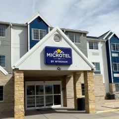 Microtel Inn & Suites by Wyndham Denver Airport
