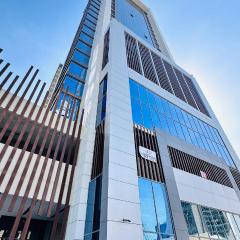 Spacious Studio Apartment Canal View Business Bay by Belvilla