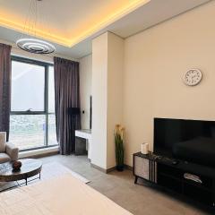 Spacious Studio Apartment Palm View with Big Balcony Free Parking by Belvilla