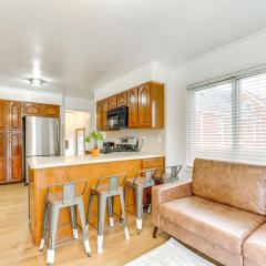 13 Mi to Downtown Detroit Bright Home