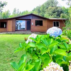 Pucura, cabaña entre laureles