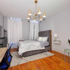 Spacious Upper East Side Studio
