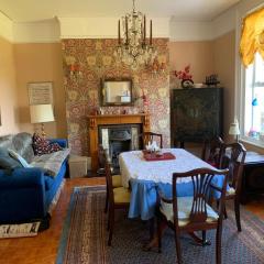 Victorian luxury flat at Claverton House