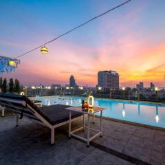 Sunday JA Plus Hotel
