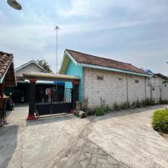 Hotel O Kost Bu Tutik Syariah