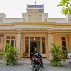 OYO 1847 Hotel Maya
