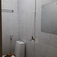 EXPRESS O 91674 Penginapan Bm Prima