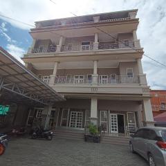 Hotel O Pondok Puti Sartika SyariahNearPasar Jum'at Aluh Aluh
