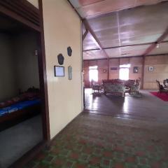 OYO HOMES 91248 Desa Wisata Banding Agung Danau Ranau