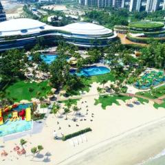 GYDEN STAYCATION #Carnelian Tower Forest City