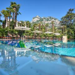Parc Hotel Flora S