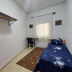 Cozy Room & Modern Amenities 4