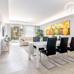 INF42P - Modern city apartment near the beach