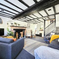 Leaf Tree Cottage, close to Coast, Lakes and Fells