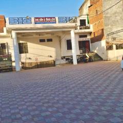 Usha Lawn