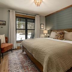 Stunning Cabin with Spa Perfect for Outdoor Sports in Carbondale, Illinois